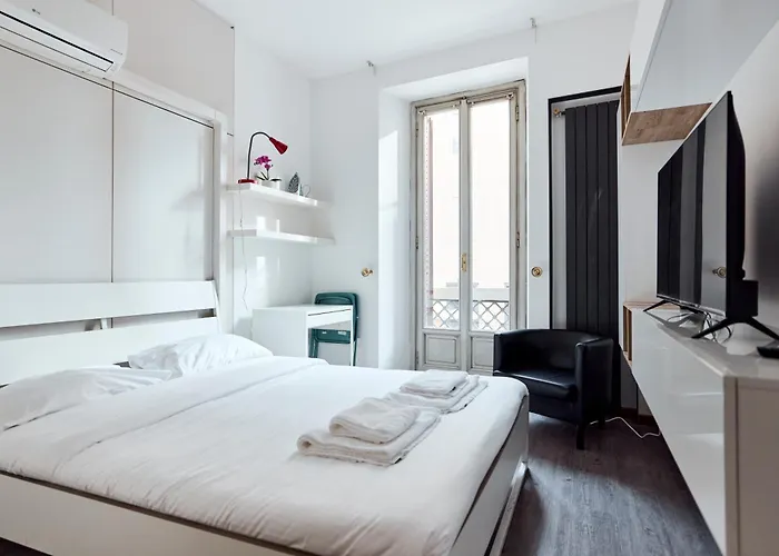 Corso Venezia View With Private Balcony - Corso Venezia Suite